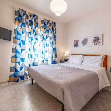 Luisa Flat - Metro Basilica San Paolo - Wi-fi *