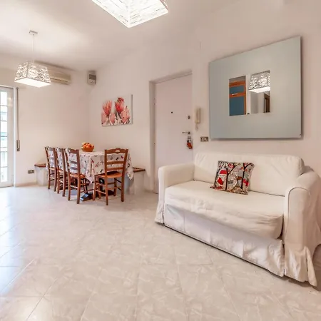 Apartament Luisa Flat - Metro Basilica San Paolo - Wi-fi *